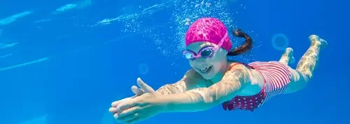 Cours de natation à Nanterre : les associations pour s'inscrire