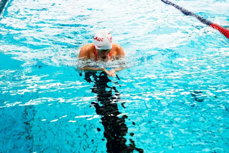 À Brest, l’achat en ligne des billets de piscine bloque