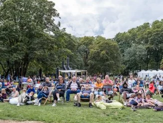 À Saint-Denis, 11 séances gratuites sous les étoiles: l'impact pour les habitants