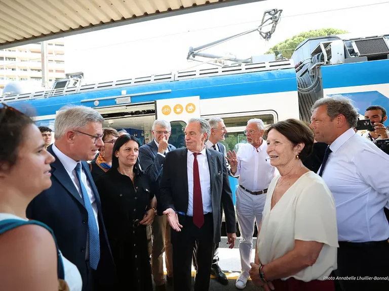 À Toulon, les trains régionaux changent le trajet quotidien