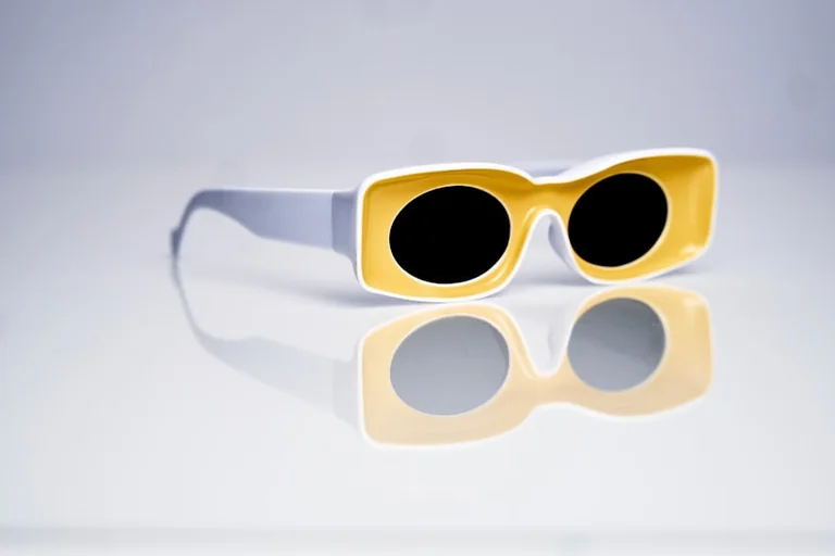 À Cannes, l’éclipse se regarde avec des lunettes certifiées