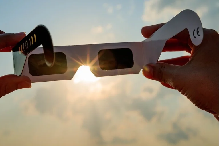 À Lille, le Soleil sera masqué à 90 % : le bon créneau