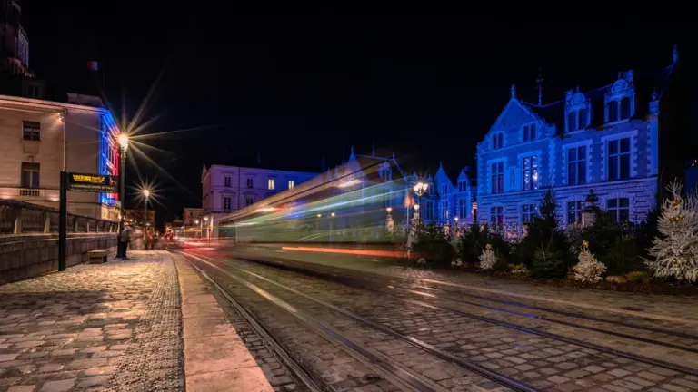 Son et Lumière à Orléans : l’horaire bascule en août