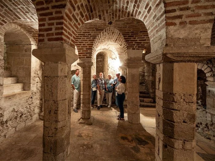 Orléans : les cryptes romanes ouvrent leurs portes sous la ville