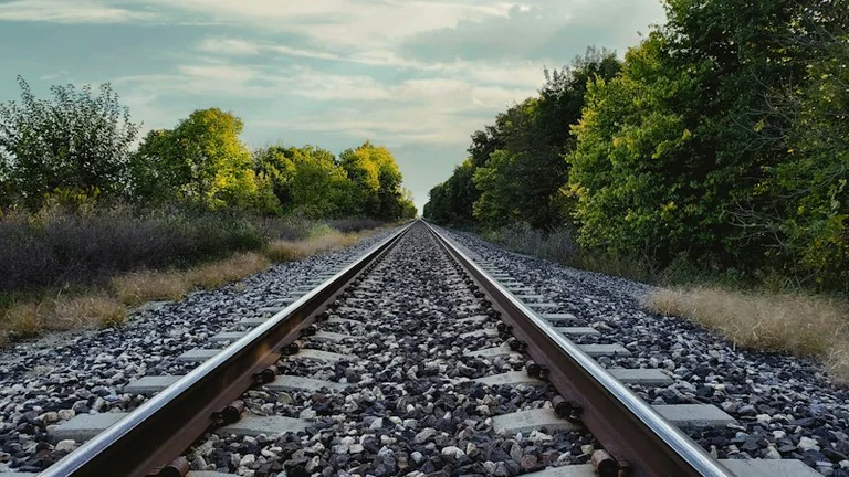 Travaux SNCF à Menars et Mer : quatre week-ends sans train sur la ligne Tours-Orléans